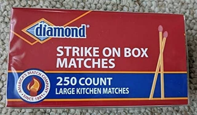 Strike on Box Matches - Large Kitchen Matches - 250 Count
